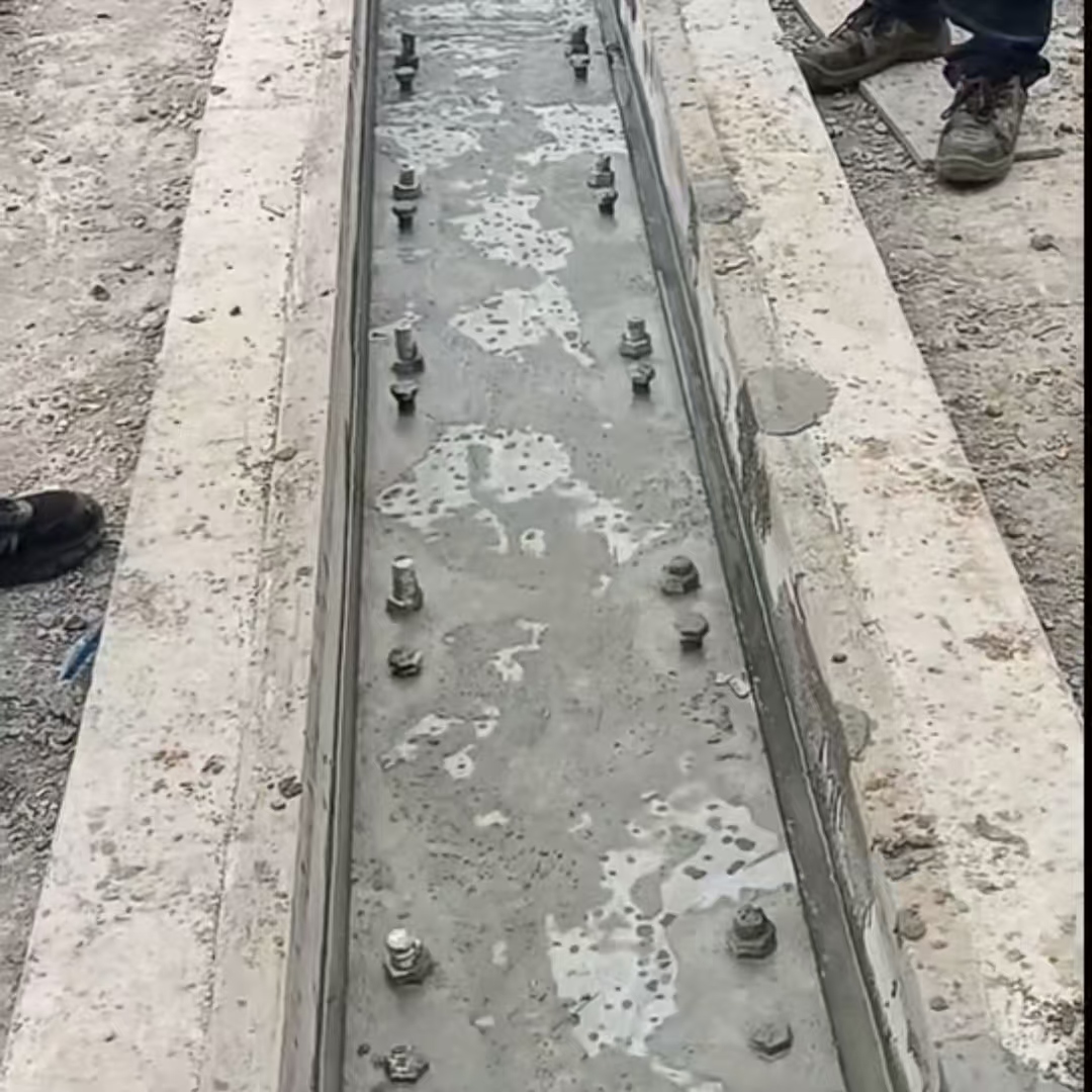 鄄城环氧树脂轨道胶泥是什么？用在哪里？